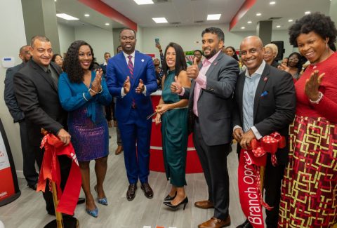 3F9DF63B-9198-42D3-B7D7-61EA3C6A3DA3